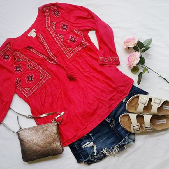 Lucky Brand Tops - PRICE DROP! Lucky Brand Embroidered Coral Pink Top